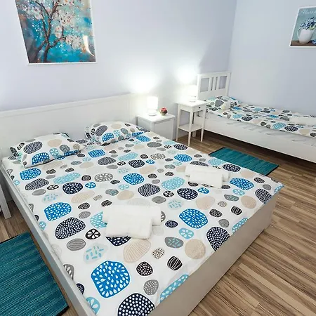 Apartment Perunika Zadar