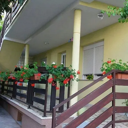 Apartamento Perunika